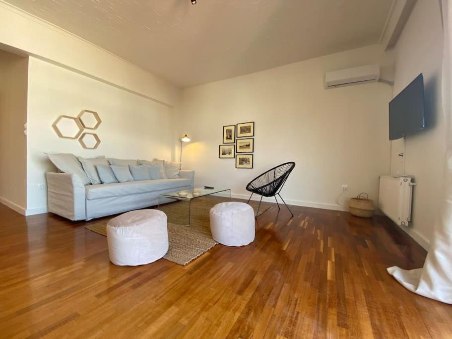2-Bedroom Apartment In Athina เอเธนส์ ภายนอก รูปภาพ
