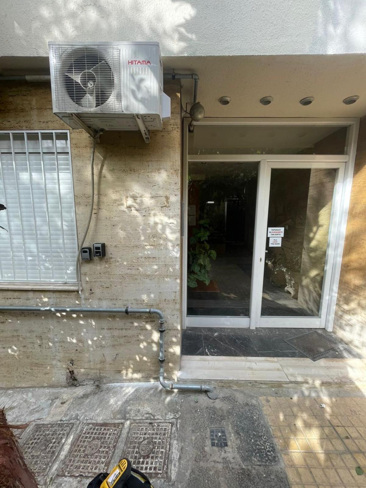 2-Bedroom Apartment In Athina เอเธนส์ ภายนอก รูปภาพ